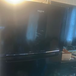 Whirlpool Refrigerator 