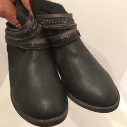 Women’s ankle boots 6 1/2MAmerican heritage