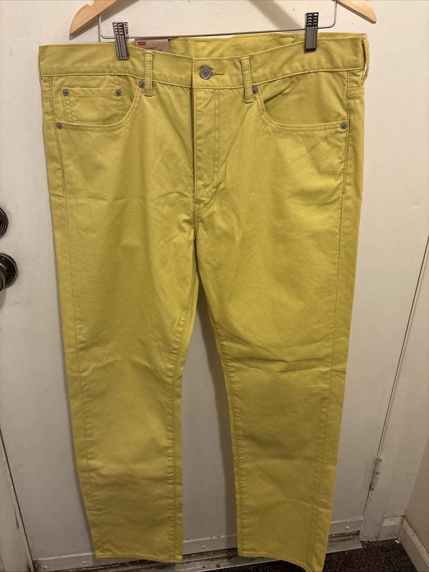 NWT Levi’s 513 Slim Straight Fit 38x32 “Smoked Yellow”