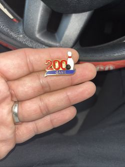 Vintage 200 Bowling Game Gold Tone Enamel Lapel Pin (GW9)