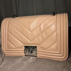 badgley mischka vegan leather 