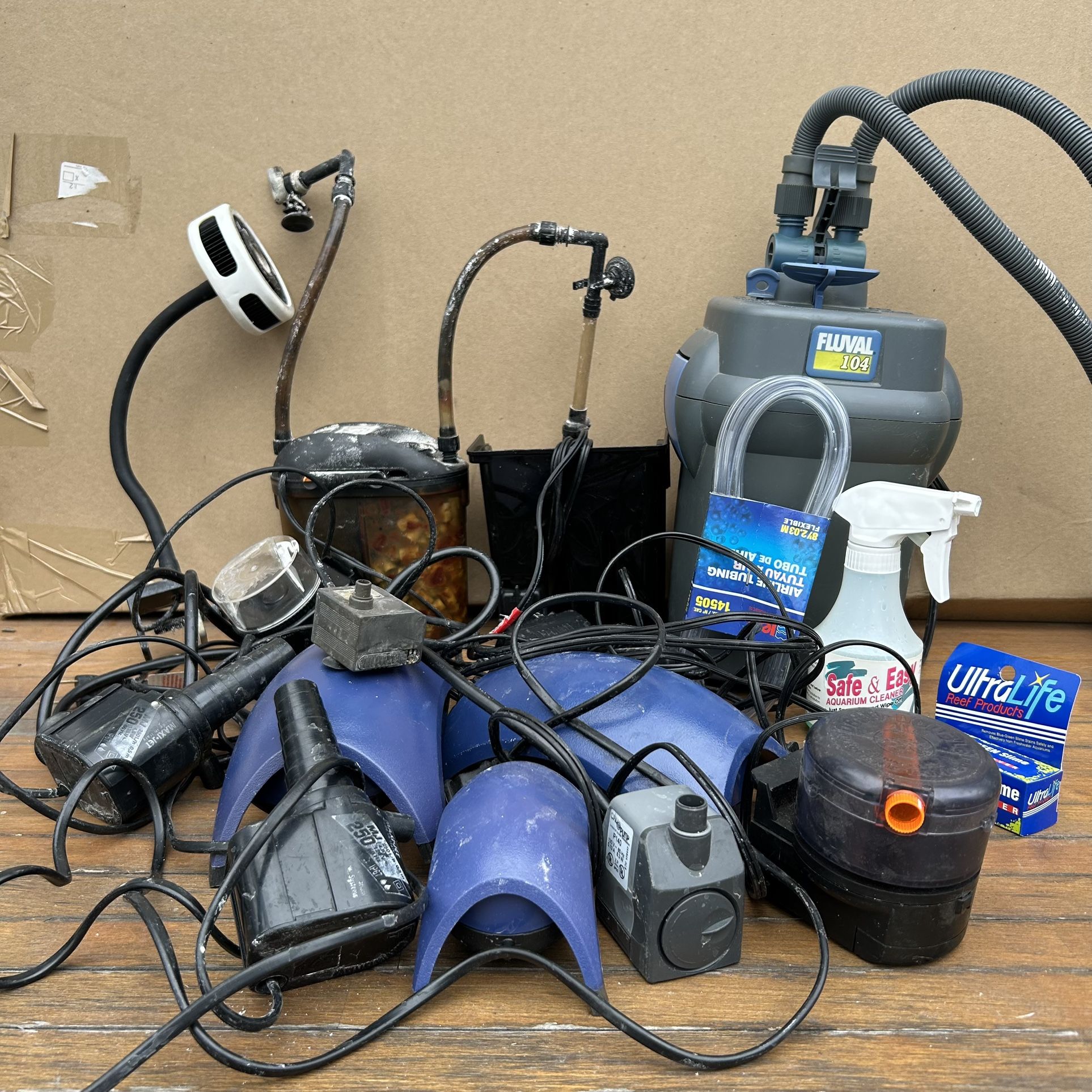 Lot Aquarium Turtle Tank Pumps Filters Fish Feeder Starter Kit