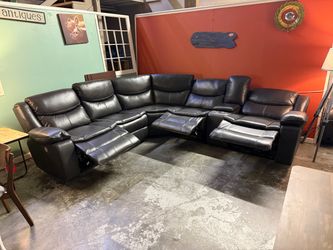 Power Recliner Sectional New! Info in Description 