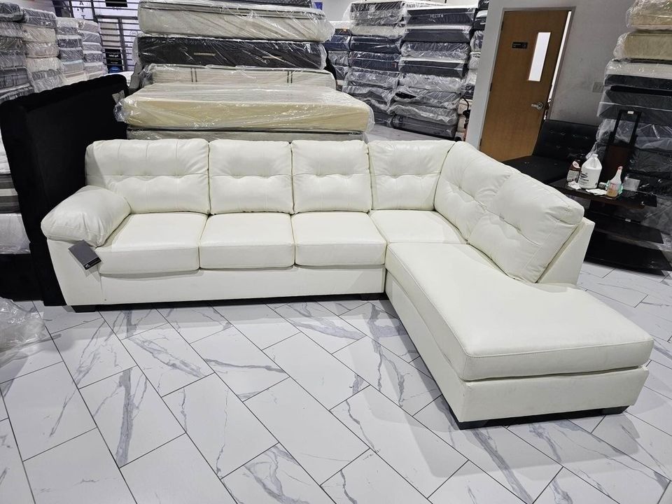 Just $10 Down Payment Finance ▪️White 2 Piece Sectional With Chaise♠️New