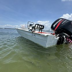 1977 Mitchell 16 Foot Skiff 