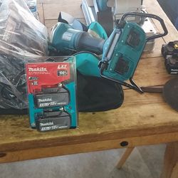 Makita
18V 5.0Ah X2 LXT Lithium-lon
(36V) Brushless Angle Grinder
Kit