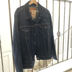 Levi’s Jean Jacket 
