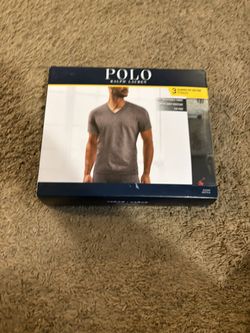 Mens Polo V-Necks Size Large