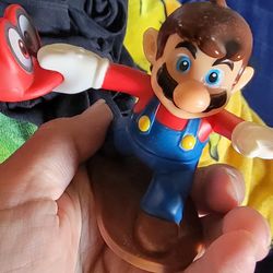 Mario oddsey mcds figure