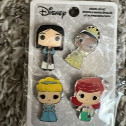 Disney princesses Funko pop Pins