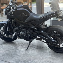 2021 Yamaha MT 7 Master Of Torque Street Racer 