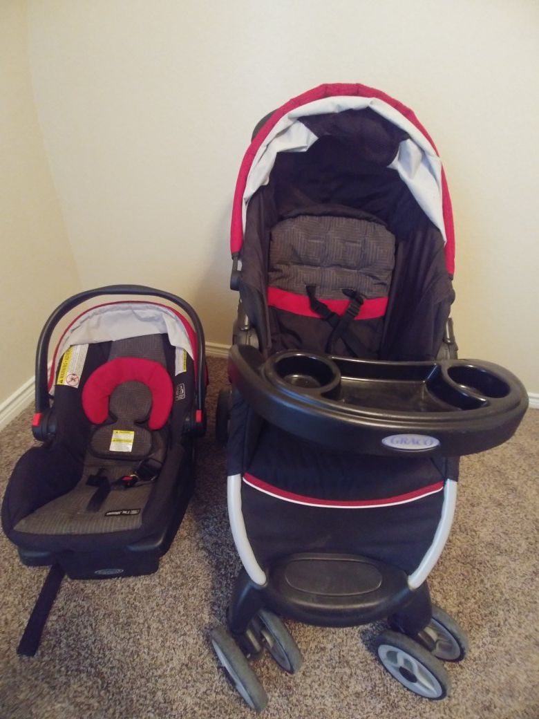 Graco stroller with infant car seat