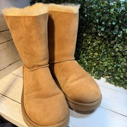 🎁Ugg Bailey Bow II🎁