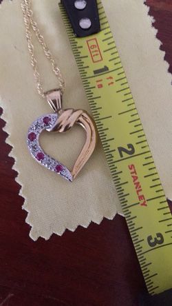 Gold 14k pendant with ruby and diamonds