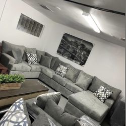 Grey 3 Piece Sectional !!new In Stock!!