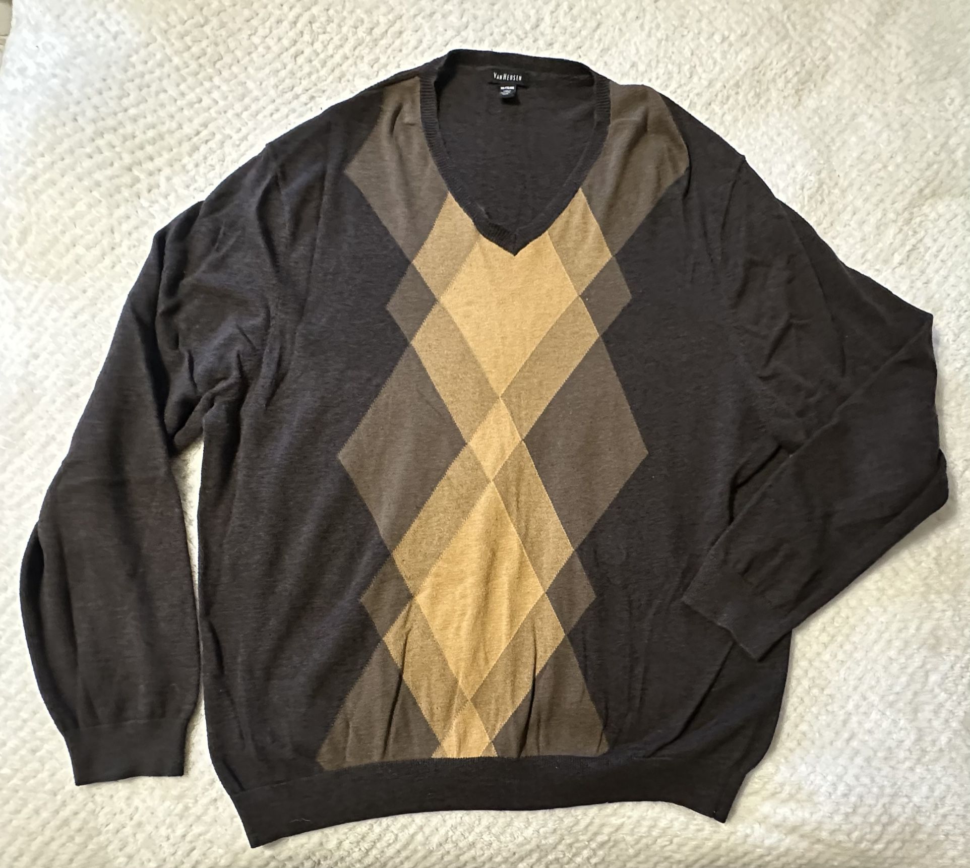 Van Heusen Argyle front, V-Neck Fall Sweater Men size XXL