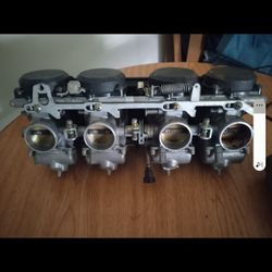 Kawasaki 600 Carburetor + Parts