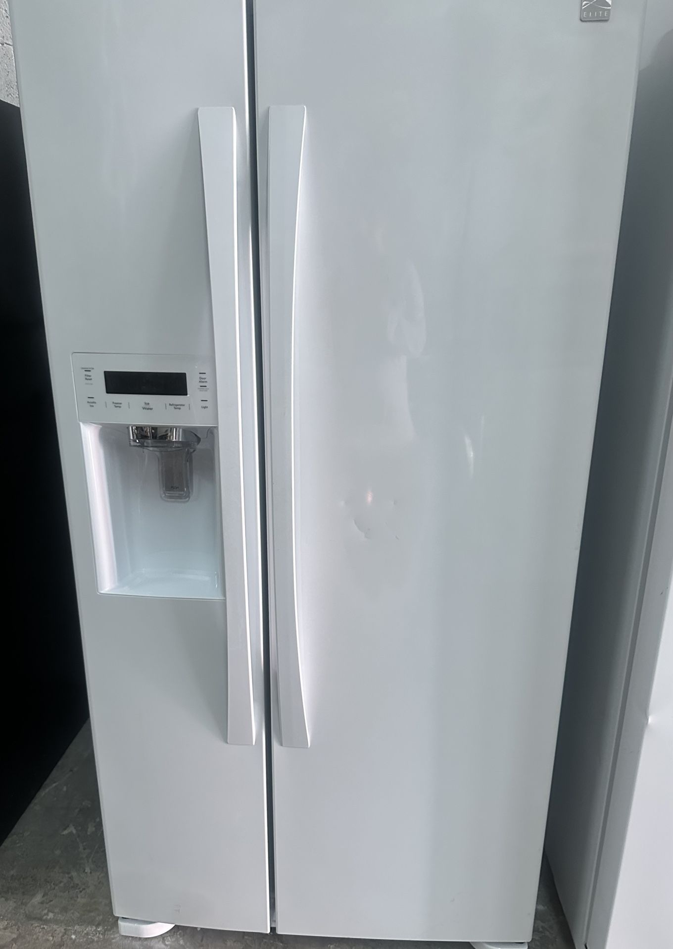 33 Wide Side By Side Refrigerator