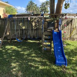 Free Playset