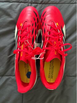 PREDATOR CLUB FG/MG *BRAND NEW* SIZE 10