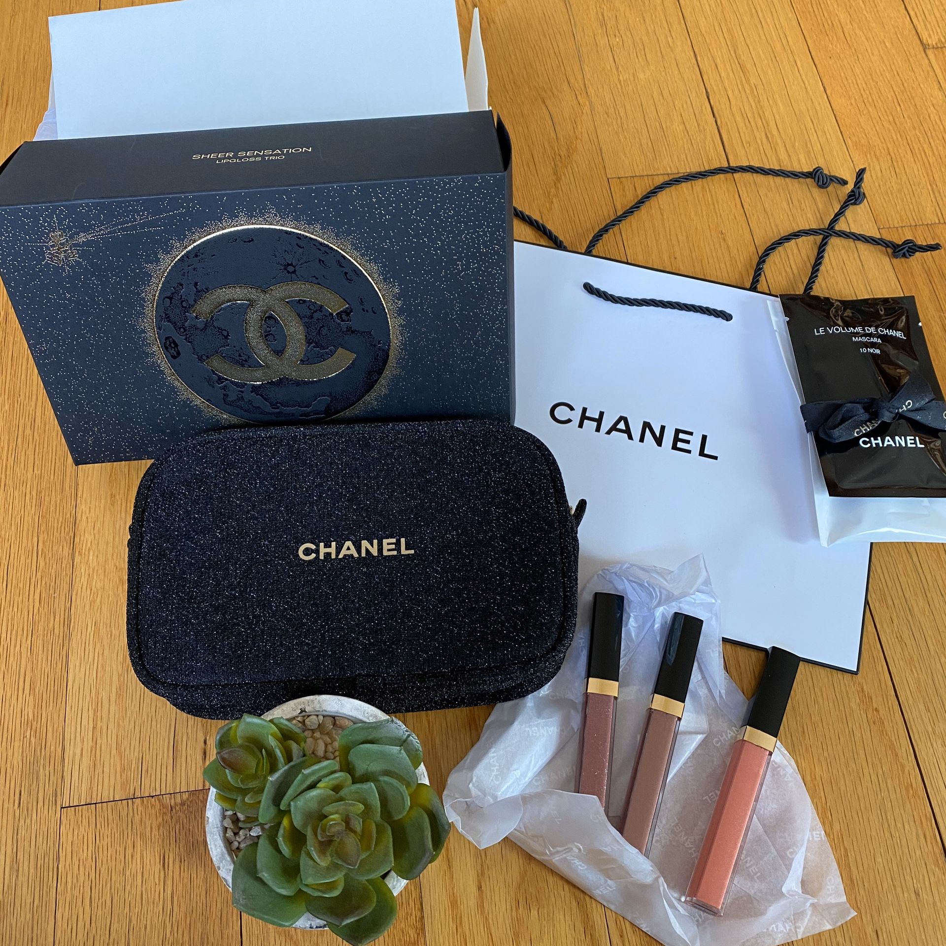 Chanel Lip Gloss Trio Set