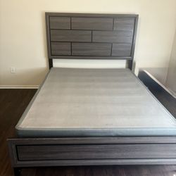 Queen Bedroom Set
