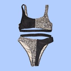 New! 2-piece Animal Print Bikini Swimsuit Set 