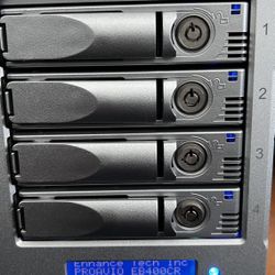 Proavio EB400CR 4-Disk, Desktop RAID Array with Internal Storage Controller