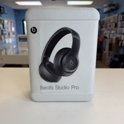 Beats Studio Pro Wireless Noise Cancellation with Apple care plus till 2027