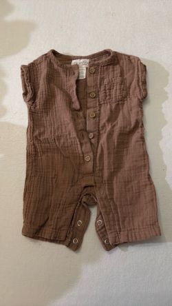 Baby romper