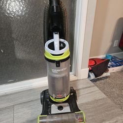 *FREE* Bissell Vacuum 