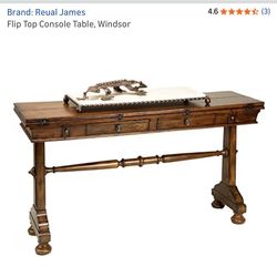 Beautiful flip-top console table!! Make offer!