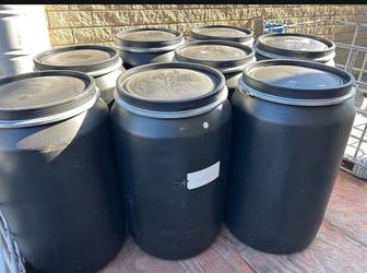 Clean 55 gallon barrels $25 each