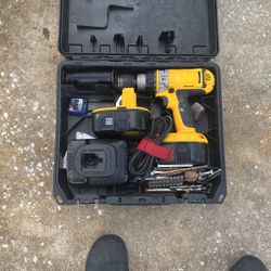 18 V Hammer Drill 