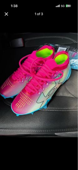 Brand New Under Armour Cleats size 6.5 Men
