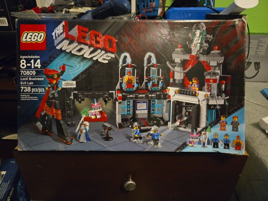 LEGO Movie 70809 Lord Business' Evil Lair