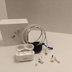 Apple AirPods Pro 1st Generation  2 Earbuds + Charging Case With Box + Documents - White Good 