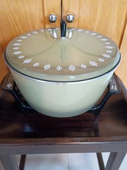 Vintage slow cooker