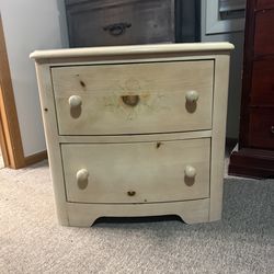 NIGHT STAND 2 DRAWER