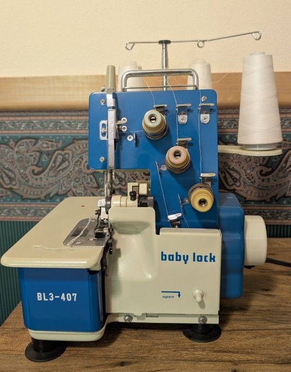 Vintage Baby Lock Serger Sewing Machine Model BL3-407