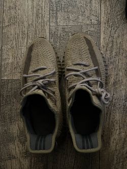 Yeezy earth10.5