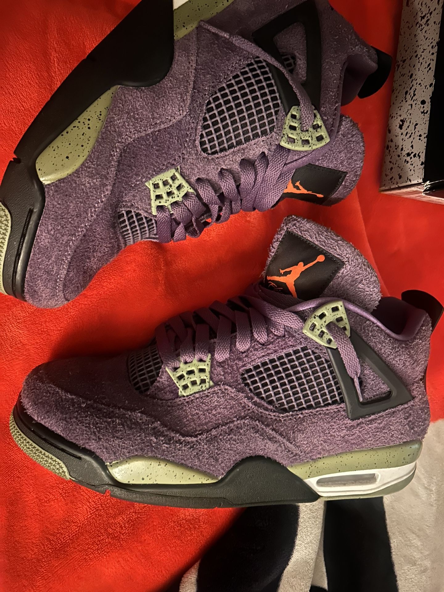 Jordan 4