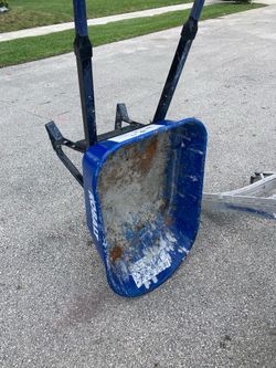 Kobalt wheelbarrow