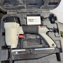 PORTER CABLE Nail Gun
