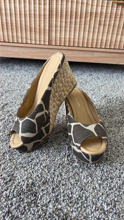 Women’s Chinese Laundry Wedges