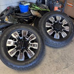2025 GMC Sierra Denali Wheels / Tires set