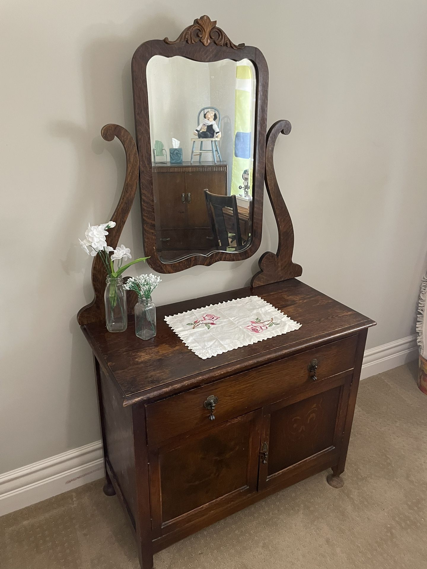 Antique Washstand With Swivel Mirror