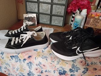Woman's shoes 25 for all 4 pairs