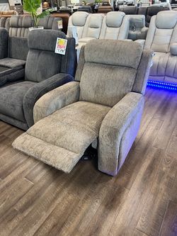 Recliner chair on sale! NEW