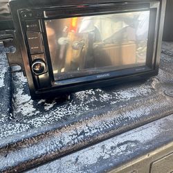 Kenwood double din car stereo PRICE IS FIRM..